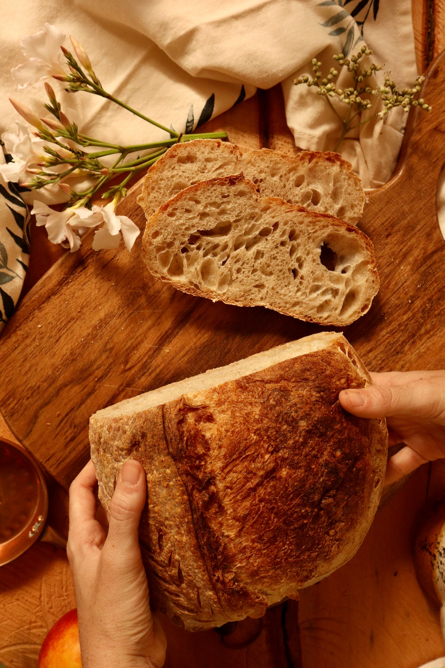 Combo Pan masa madre🍞 + Mermelada de pimentón ahumado🫑 + Cuajada 🧀