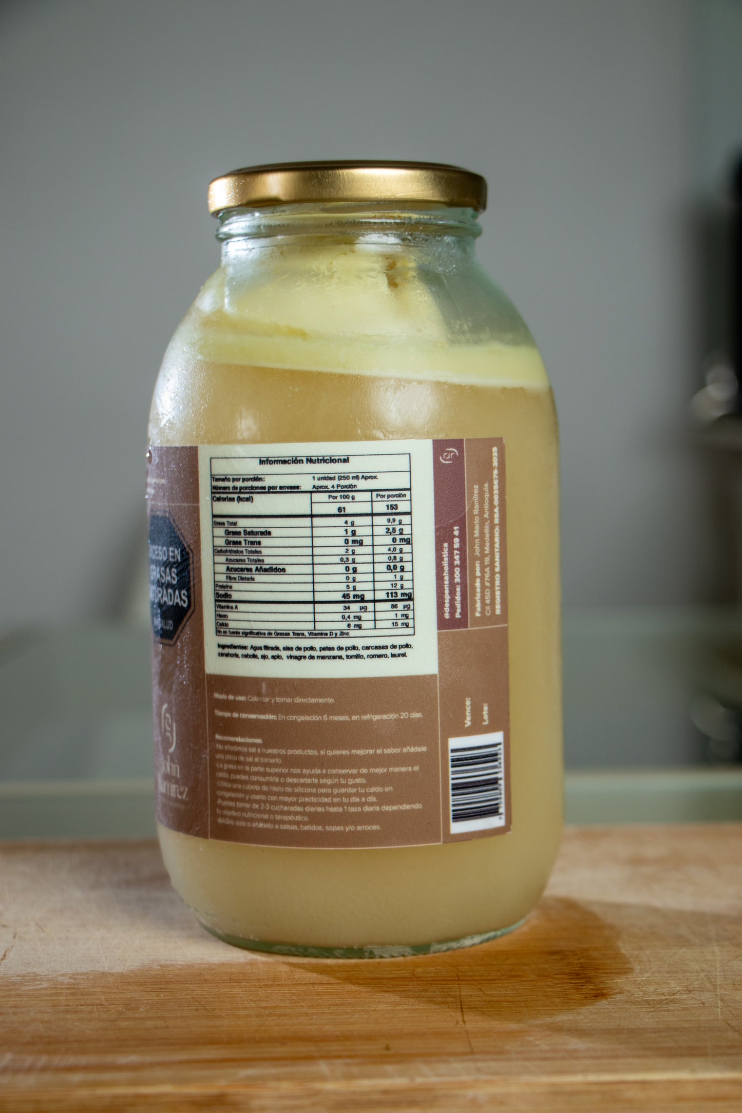 Caldo de hueso de pollo (850ml)